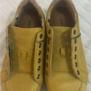 Cobb Hill by New Balance Yellow Sneakers Laceless Slip-On